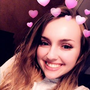 Meet your Posher, Alycia